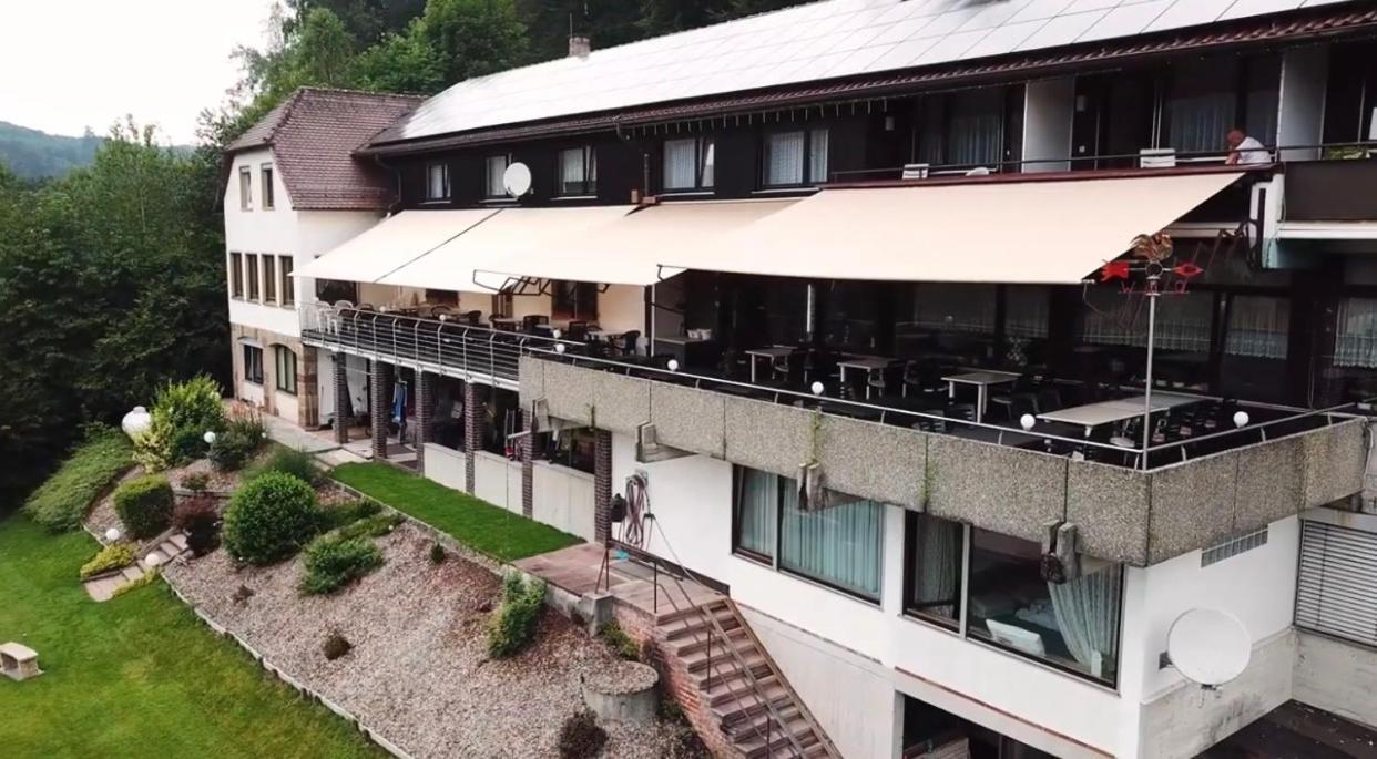 Hotel Cafe Waldeck Wuestenrot Buitenkant foto